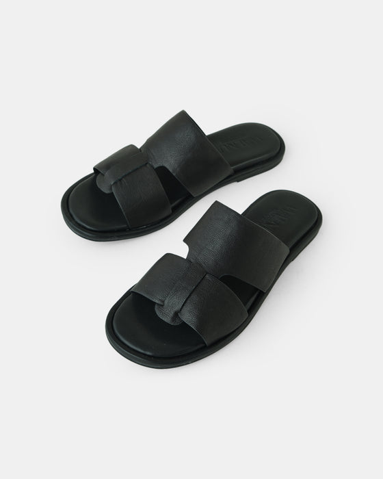 Roma Leather Slide - Black